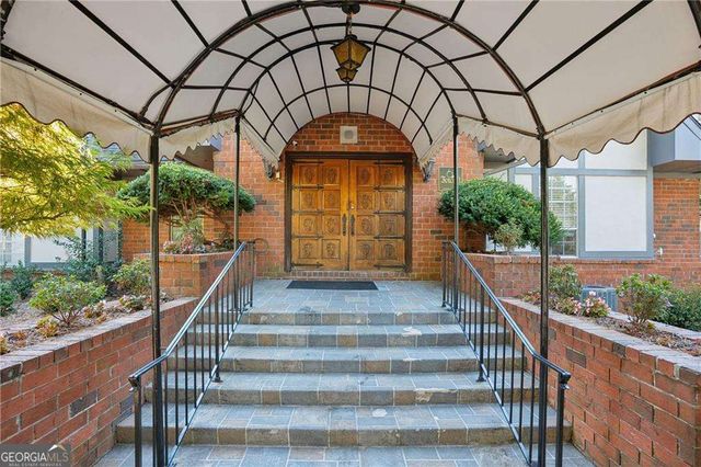 6851 Roswell Road F32, Sandy Springs, GA 30328