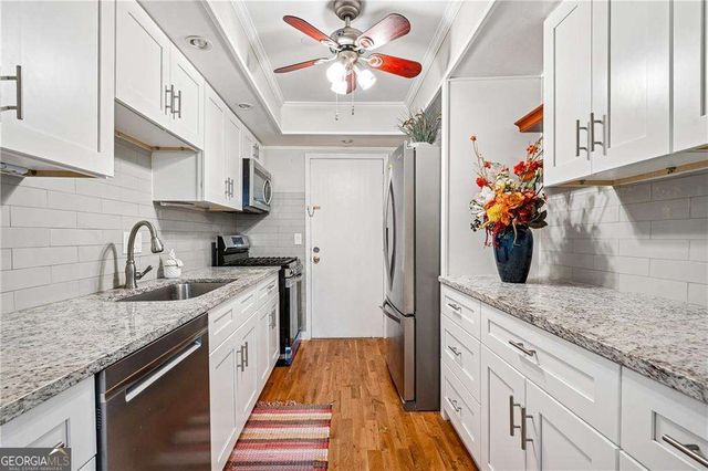 6851 Roswell Road F32, Sandy Springs, GA 30328