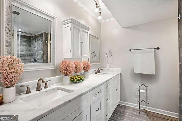 6851 Roswell Road F32, Sandy Springs, GA 30328