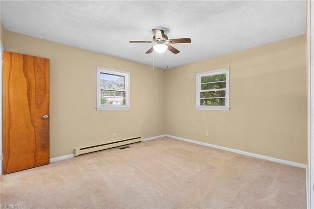 3622 Lower Lake Road, Thomasville, NC 27360
