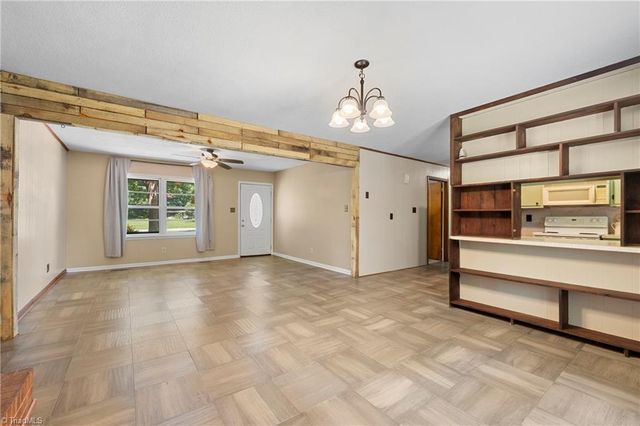 3622 Lower Lake Road, Thomasville, NC 27360