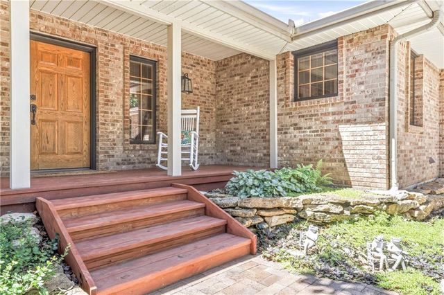 33180 W 95th Street, De Soto, KS 66018