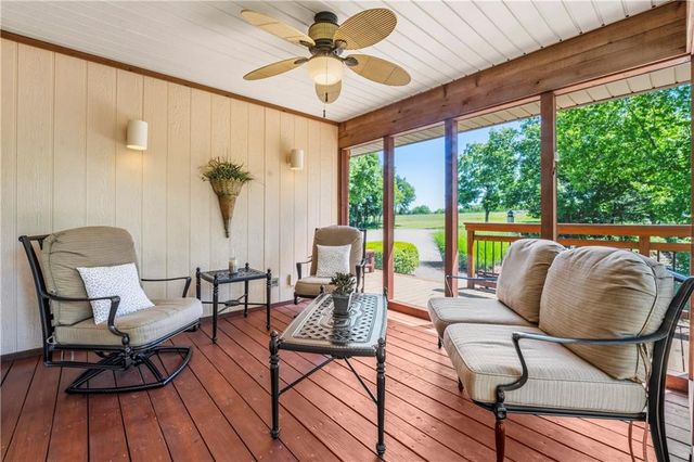 33180 W 95th Street, De Soto, KS 66018