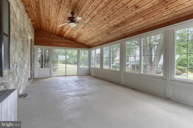 451 S RACE ST, Myerstown, PA 17067