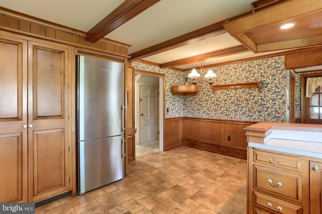 451 S RACE ST, Myerstown, PA 17067