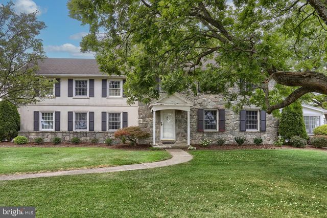 451 S RACE ST, Myerstown, PA 17067