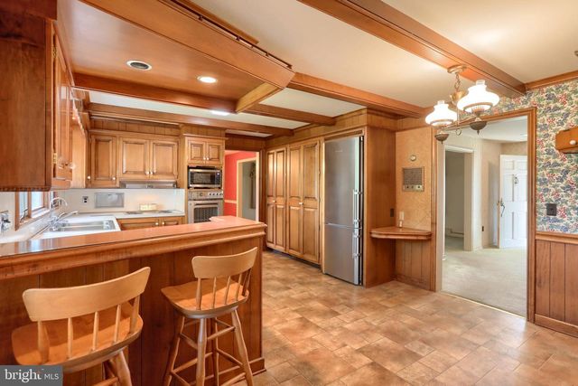 451 S RACE ST, Myerstown, PA 17067