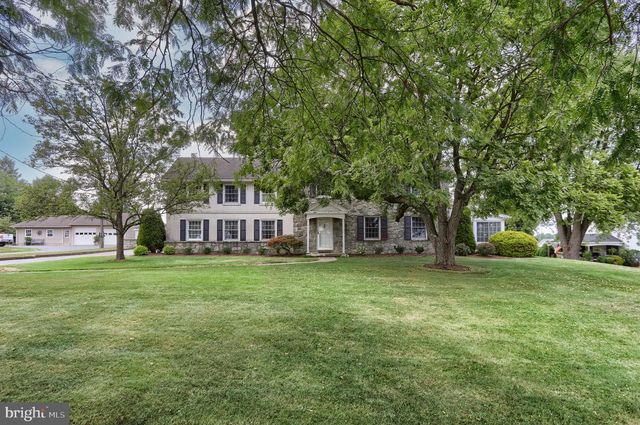 451 S RACE ST, Myerstown, PA 17067
