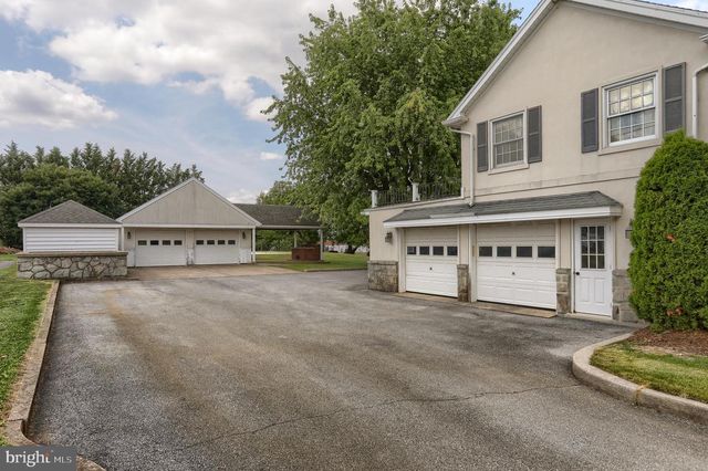 451 S RACE ST, Myerstown, PA 17067