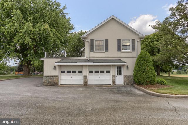 451 S RACE ST, Myerstown, PA 17067