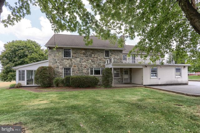 451 S RACE ST, Myerstown, PA 17067