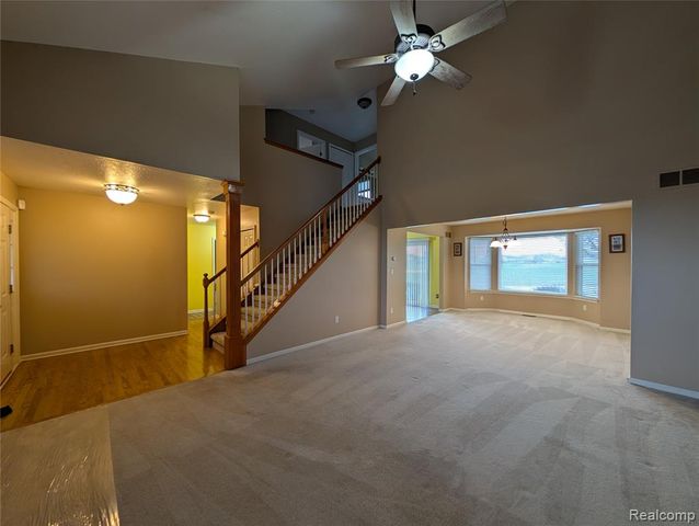 33445 Bay Hill Drive, Romulus, MI 48174