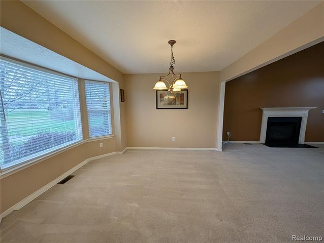 33445 Bay Hill Drive, Romulus, MI 48174