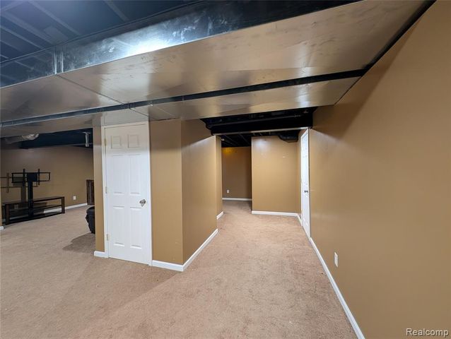 33445 Bay Hill Drive, Romulus, MI 48174