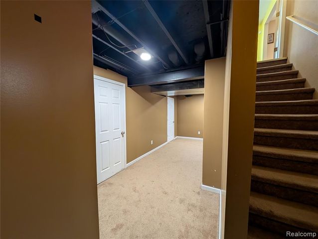 33445 Bay Hill Drive, Romulus, MI 48174