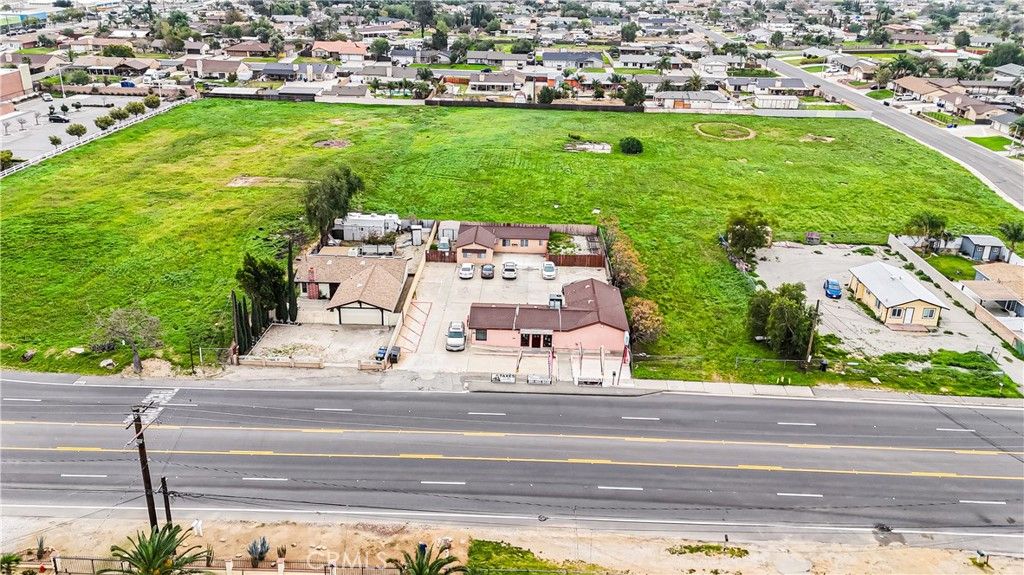 8320 Mission, Jurupa Valley, CA 92509 — photo 4