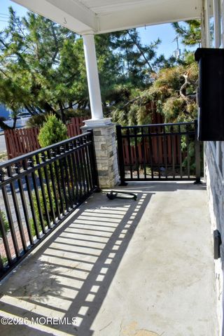 151 1st Street, Keyport, NJ 07735