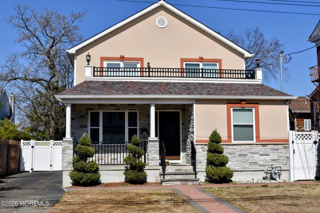 151 1st Street, Keyport, NJ 07735