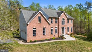 10448 WHEATLEY SCHOOL RD, Marshall, VA 20115