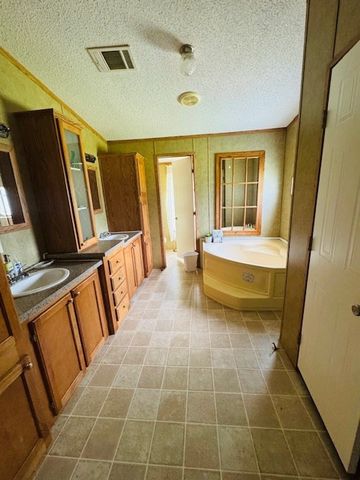 249 Brandon Bay Road, Tylertown, MS 39667