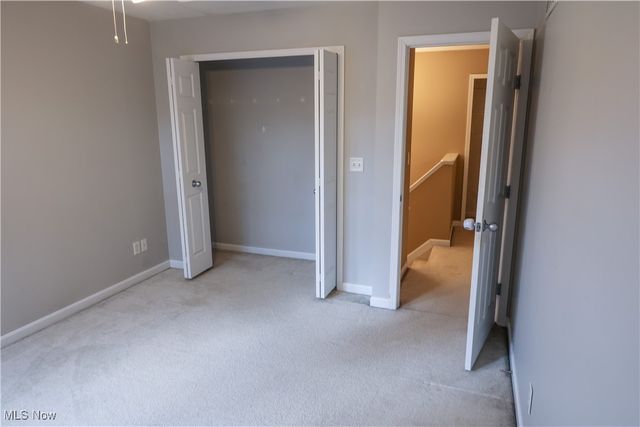 2025 Foxglove Lane, Broadview Heights, OH 44147