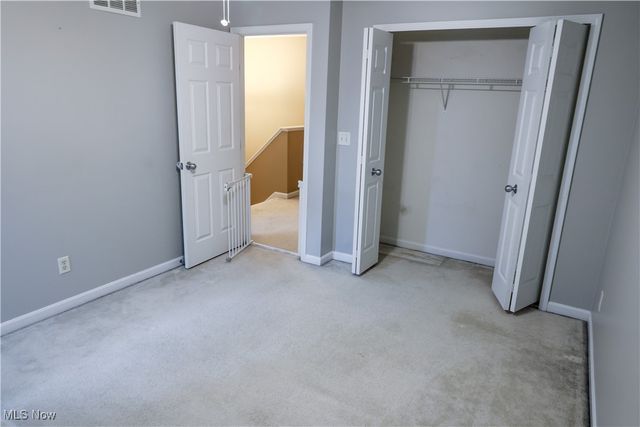 2025 Foxglove Lane, Broadview Heights, OH 44147