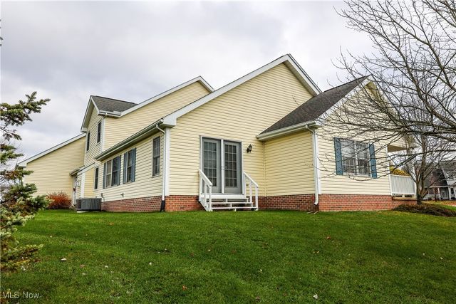 2025 Foxglove Lane, Broadview Heights, OH 44147