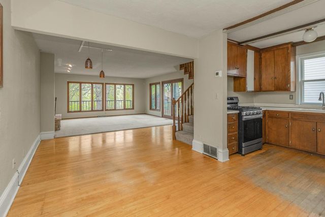 2036 Cedar Lake Parkway, Minneapolis, MN 55416
