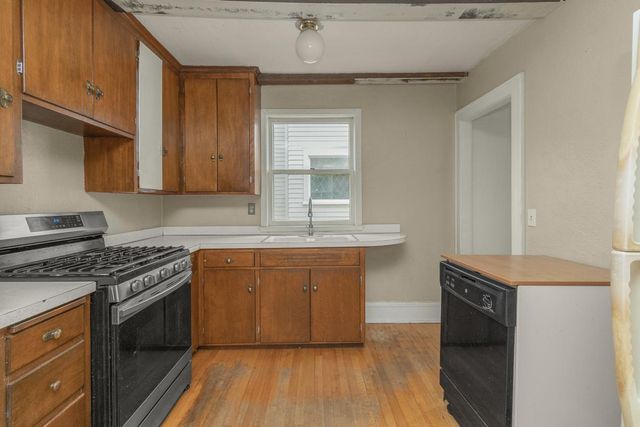 2036 Cedar Lake Parkway, Minneapolis, MN 55416