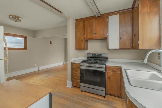 2036 Cedar Lake Parkway, Minneapolis, MN 55416