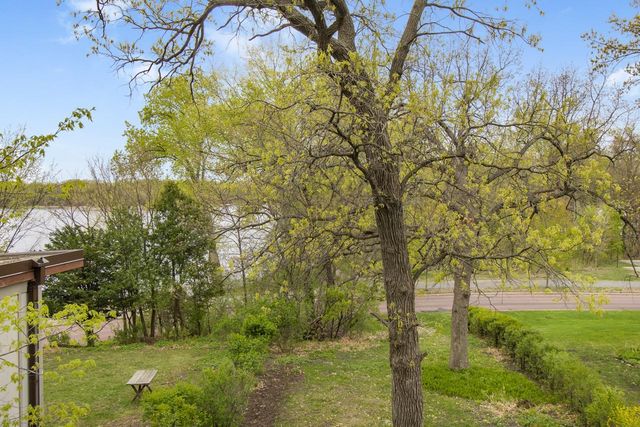 2036 Cedar Lake Parkway, Minneapolis, MN 55416