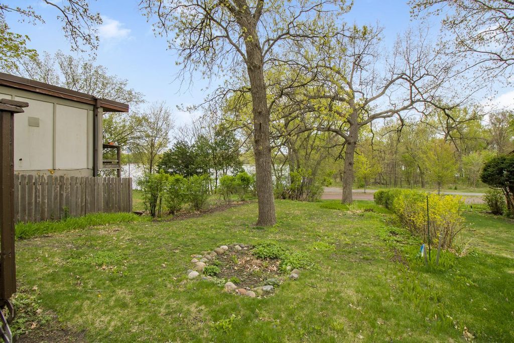 2036 Cedar Lake Parkway, Minneapolis, MN 55416 — photo 2