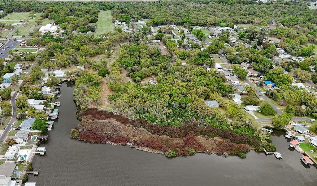 7013 & 7015 RIVERVIEW DRIVE, Riverview, FL 33578