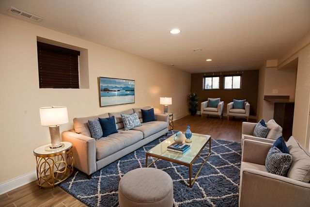 6828 30th Place, Berwyn, IL 60402