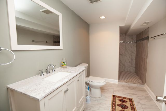 6828 30th Place, Berwyn, IL 60402