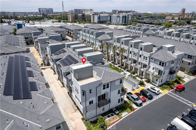 1302 W Bushell Street, Anaheim, CA 92805