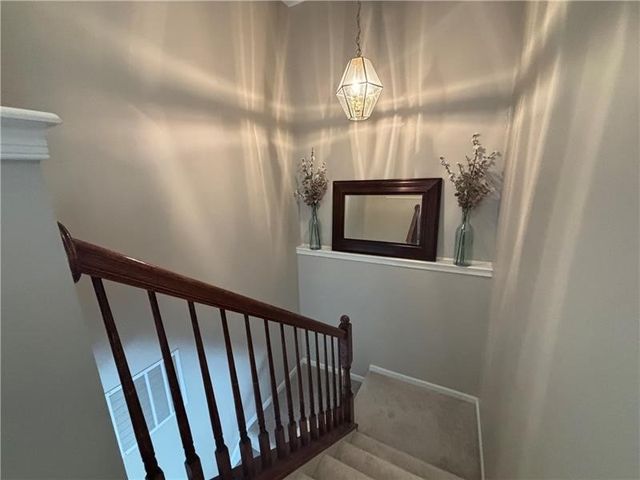 2006 Overlook Ct, North Strabane, PA 15317