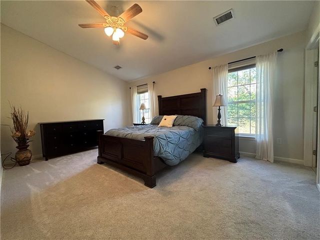 2006 Overlook Ct, North Strabane, PA 15317