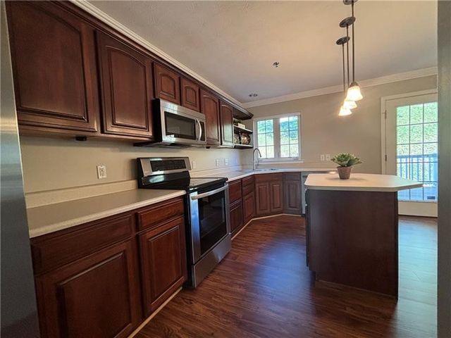 2006 Overlook Ct, North Strabane, PA 15317
