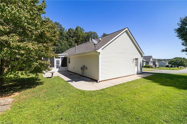 429 Hidden Creek Road, Winston-salem, NC 27127