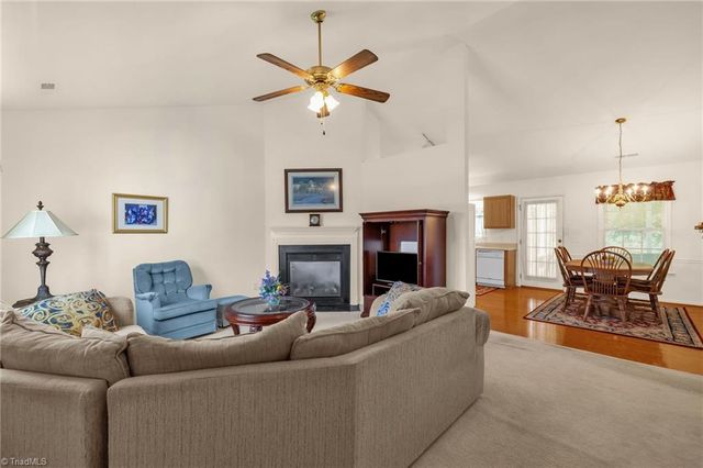 429 Hidden Creek Road, Winston-salem, NC 27127