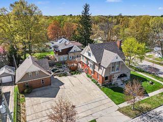 303 S Courtland Street, Hart, MI 49420