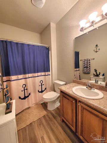 820 Oak Alley, Pensacola, FL 32506