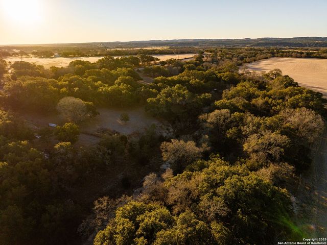 6.56 ACRES Ranch Road 1623, Blanco, TX 78606
