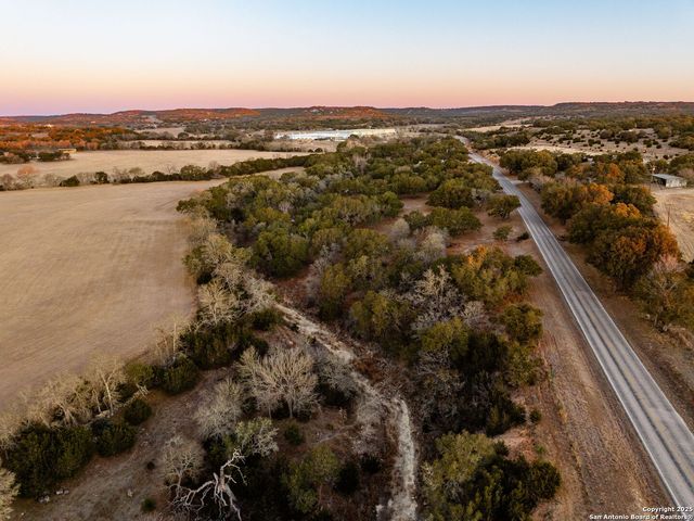 6.56 ACRES Ranch Road 1623, Blanco, TX 78606