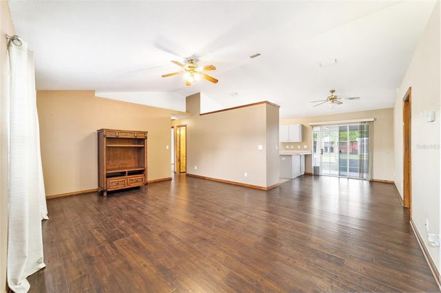11570 SE 84TH AVENUE, Belleview, FL 34420