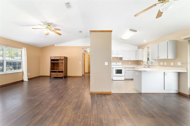 11570 SE 84TH AVENUE, Belleview, FL 34420