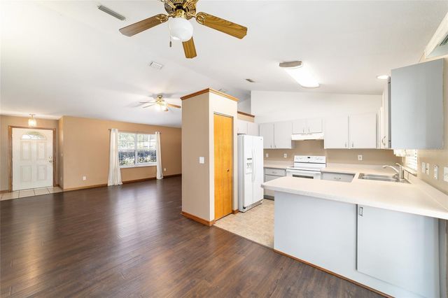 11570 SE 84TH AVENUE, Belleview, FL 34420