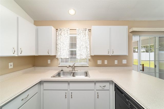 11570 SE 84TH AVENUE, Belleview, FL 34420