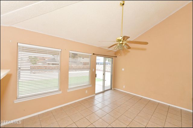 7737 PLAZA AZUL Road, El Paso, TX 79912